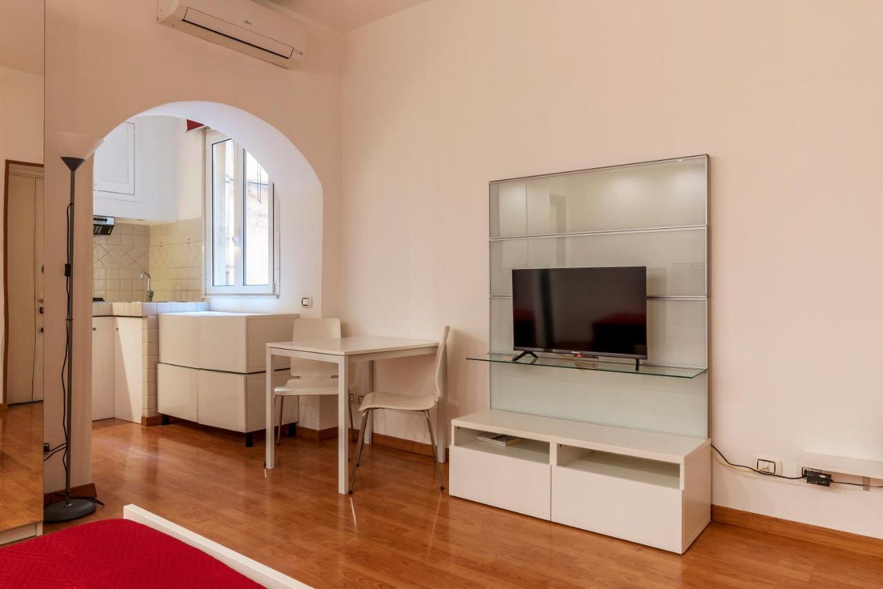 Trastevere & San Cosimato Studio Flat Řím Exteriér fotografie
