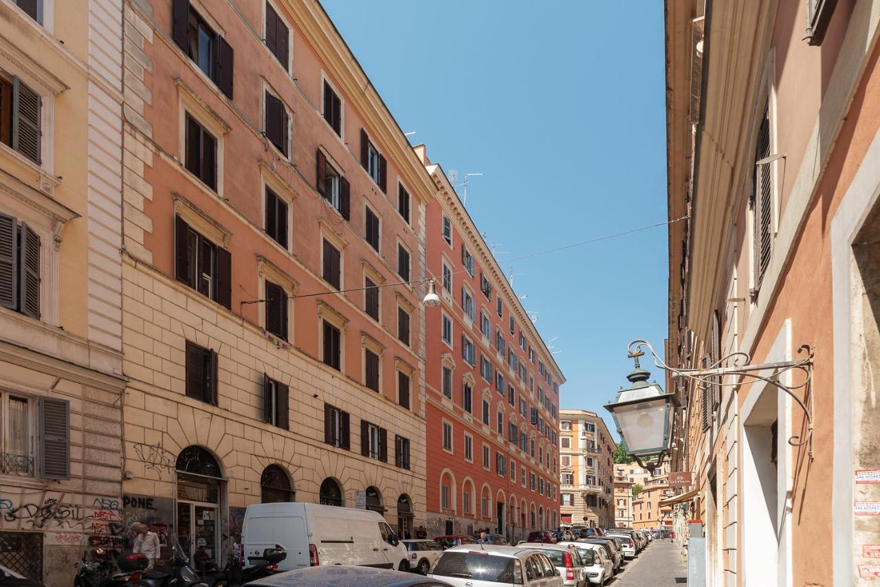 Trastevere & San Cosimato Studio Flat Řím Exteriér fotografie